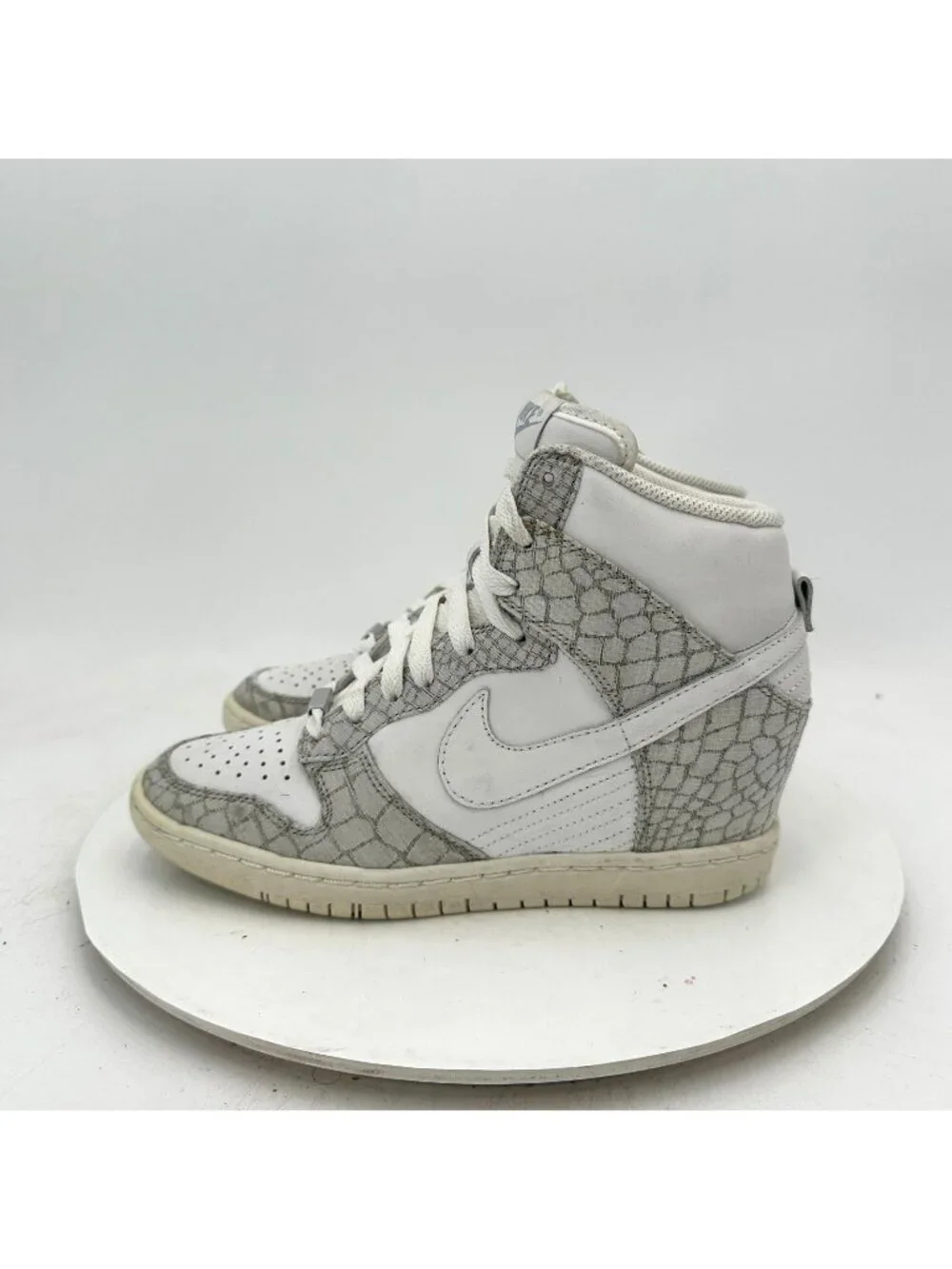 Nike Dunk Sky Hi Women Size 7.5 747283-994 Light Grey White Wedges Shoes